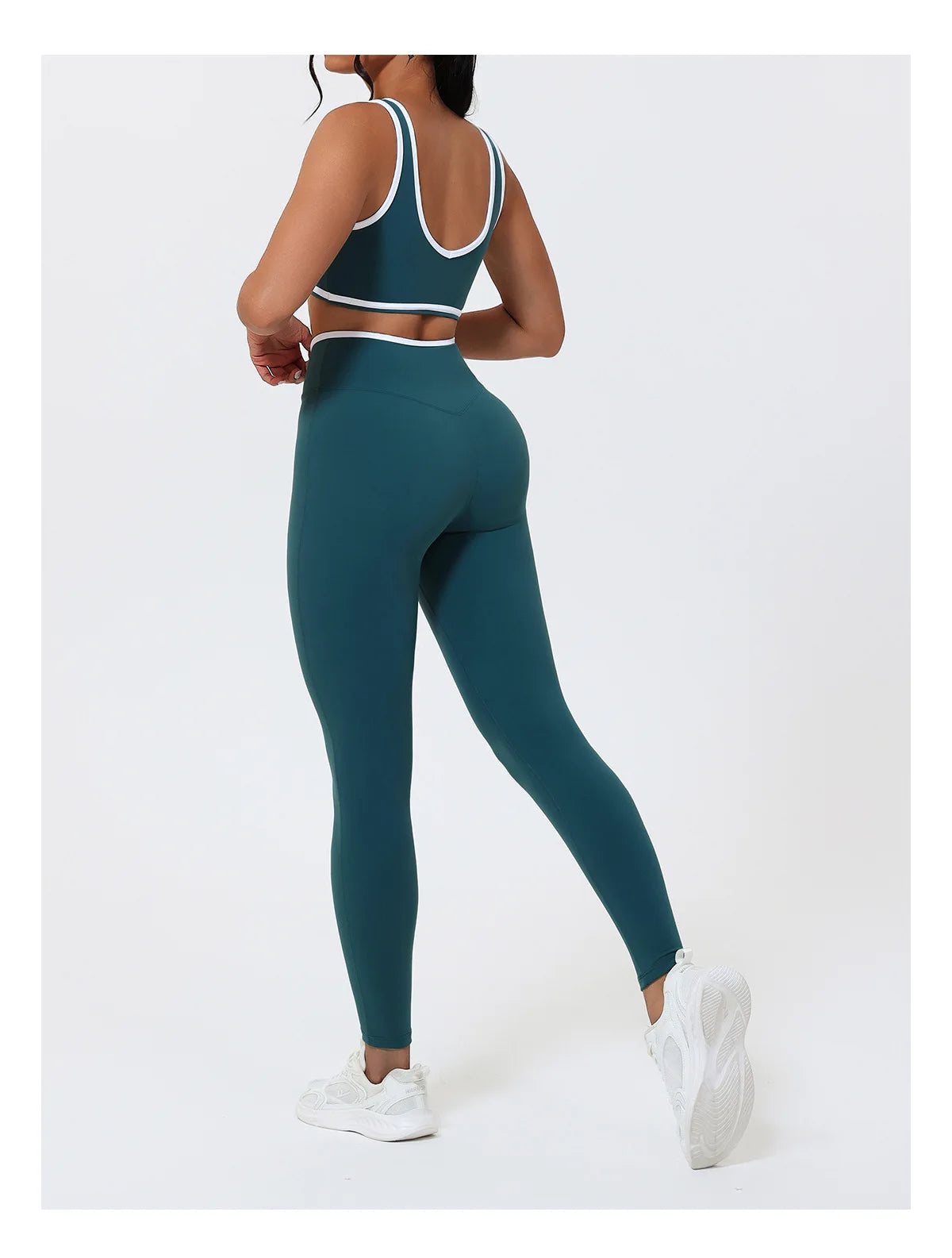 ❤️ Conjunto Desportivo Feminino Cintura Alta
Energia no movimento. Suporte no treino. Confiança no espelho.