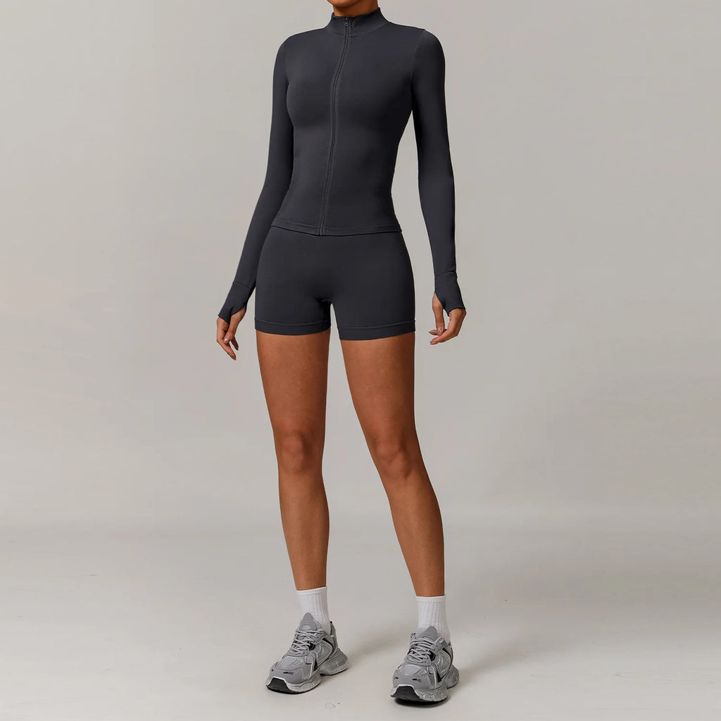 🤍 Conjunto Fitness Feminino Cintura Alta
Suporte firme. Silhueta definida. Confiança em cada treino.