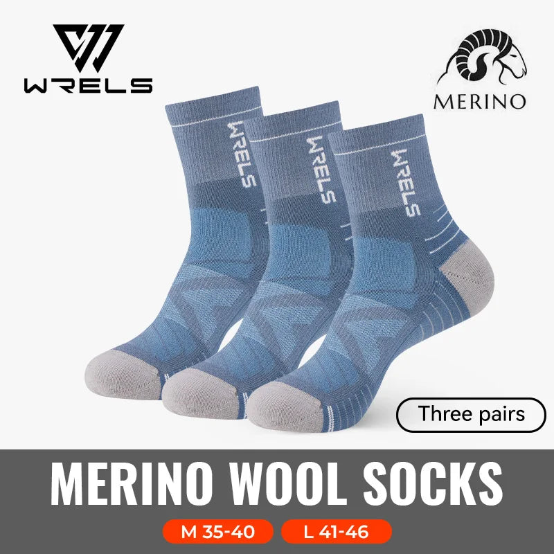 🧦 Meias Térmicas em Lã Merino
Temperatura adaptável. Conforto duradouro. Performance em qualquer clima.