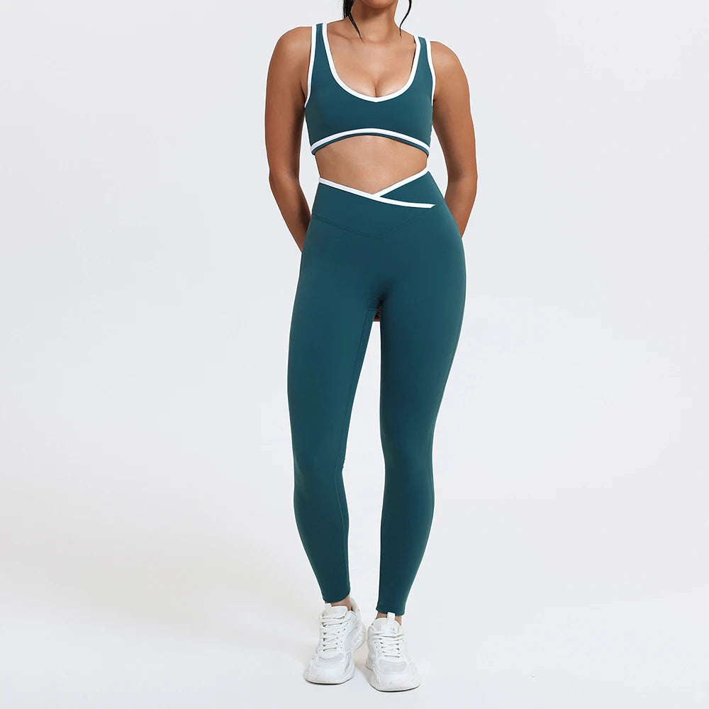 ❤️ Conjunto Desportivo Feminino Cintura Alta
Energia no movimento. Suporte no treino. Confiança no espelho.