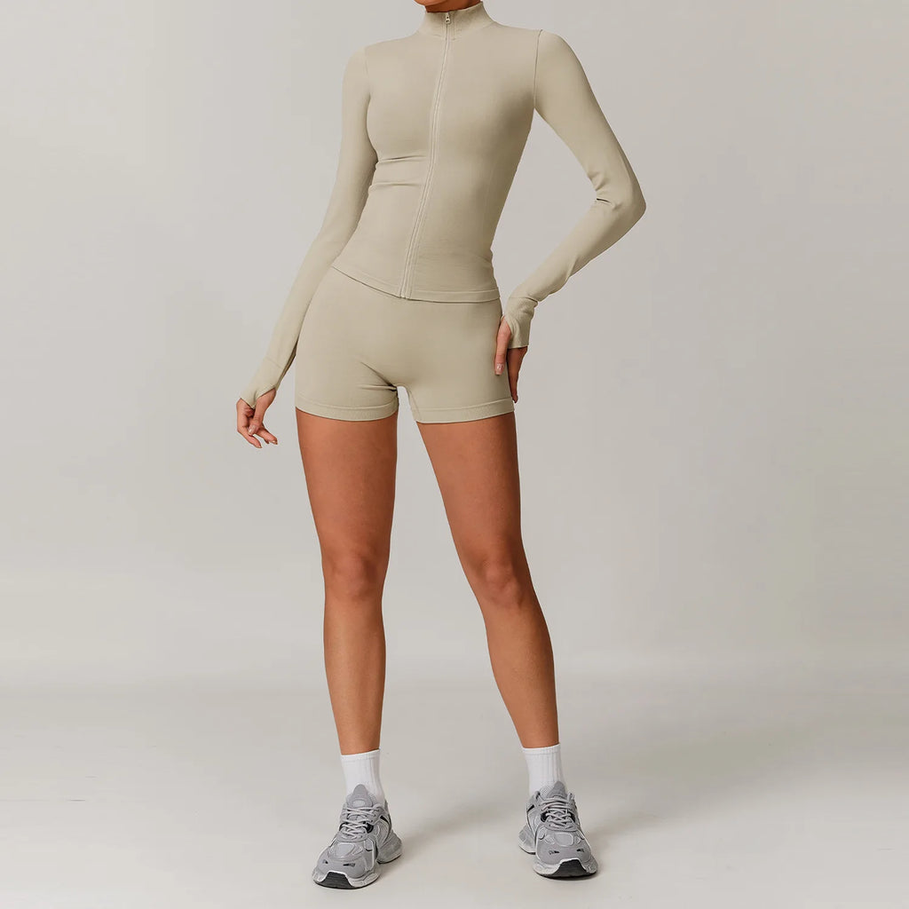 🤍 Conjunto Fitness Feminino Cintura Alta
Suporte firme. Silhueta definida. Confiança em cada treino.