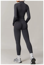 🤍 Conjunto Fitness Feminino Cintura Alta
Suporte firme. Silhueta definida. Confiança em cada treino.