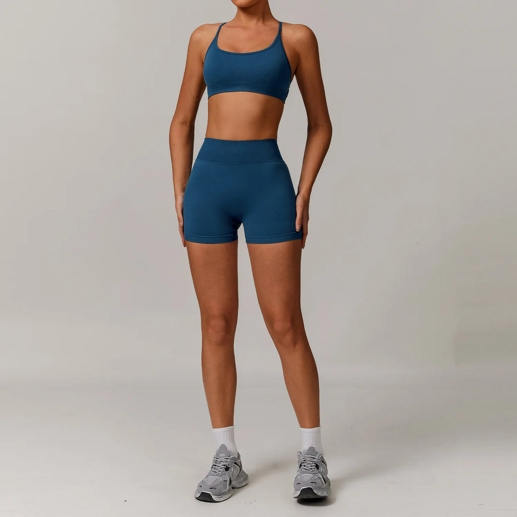 🤍 Conjunto Fitness Feminino Cintura Alta
Suporte firme. Silhueta definida. Confiança em cada treino.