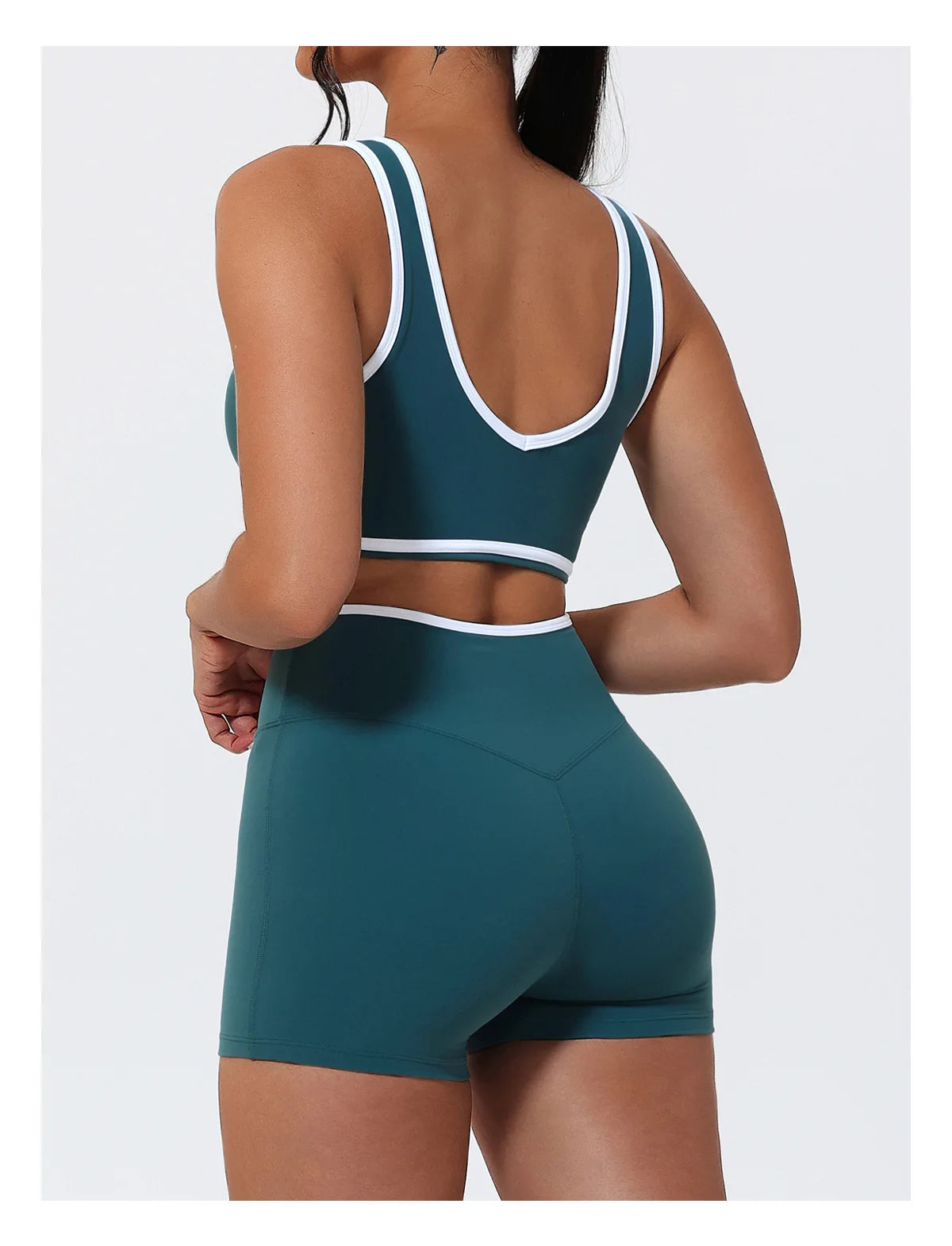 ❤️ Conjunto Desportivo Feminino Cintura Alta
Energia no movimento. Suporte no treino. Confiança no espelho.