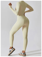 🤍 Macacão Feminino de Treino com Zíper
Ajuste perfeito. Silhueta definida. Confiança total no movimento.