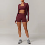 🤍 Conjunto Fitness Feminino Cintura Alta
Suporte firme. Silhueta definida. Confiança em cada treino.