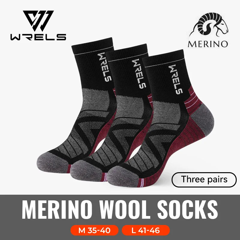 🧦 Meias Térmicas em Lã Merino
Temperatura adaptável. Conforto duradouro. Performance em qualquer clima.